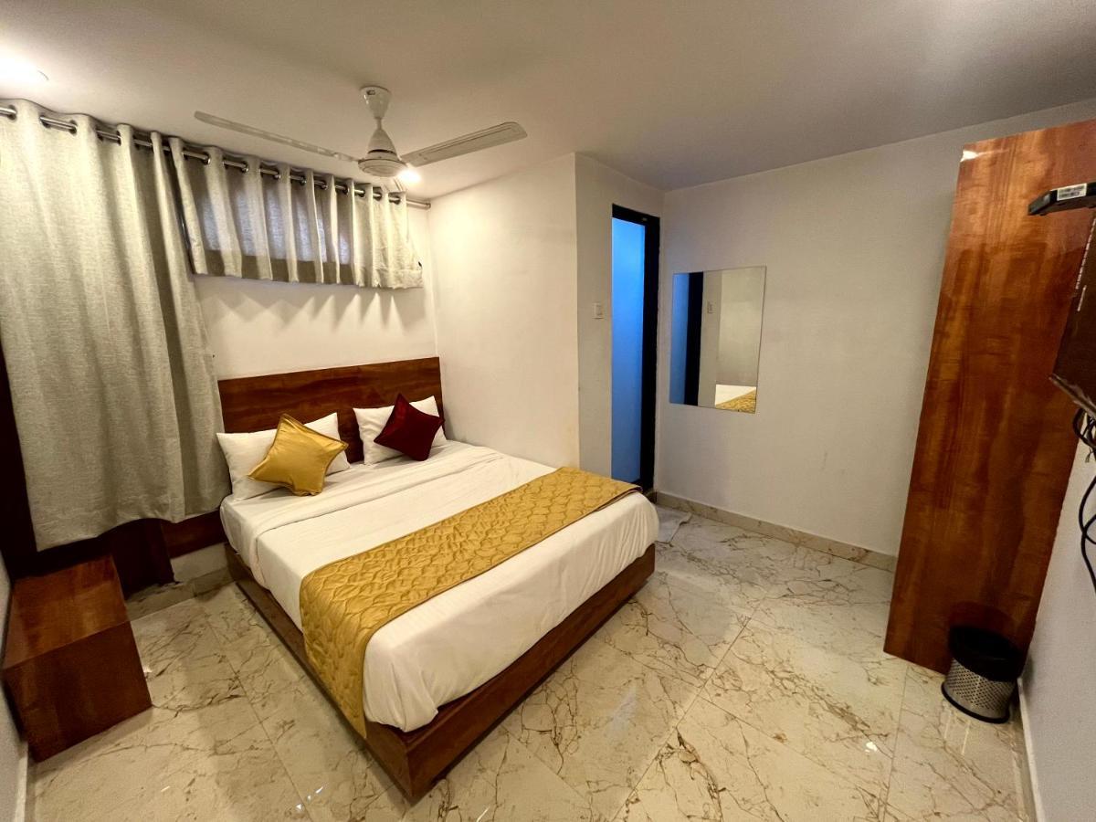 Hotel Delmond Prime- Near Nesco Мумбай Екстериор снимка