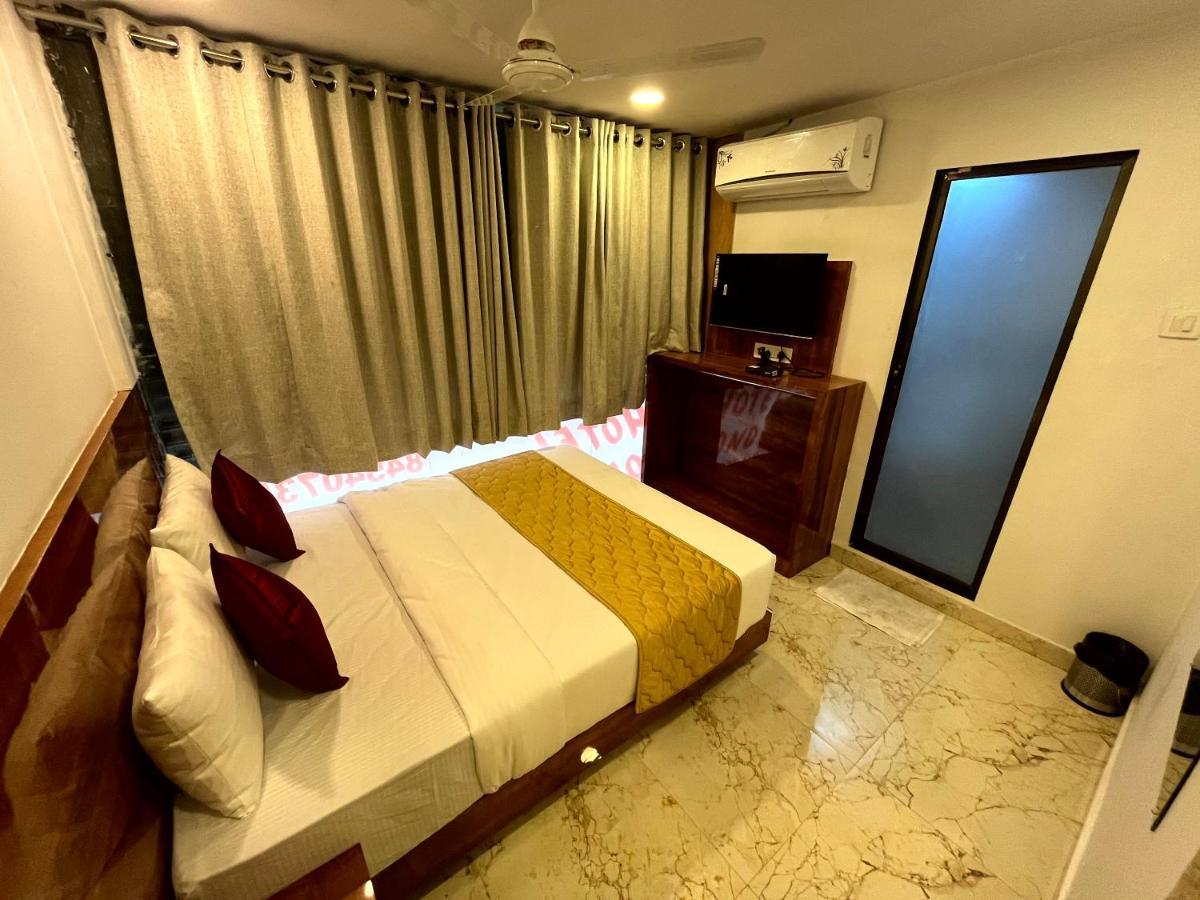 Hotel Delmond Prime- Near Nesco Мумбай Екстериор снимка
