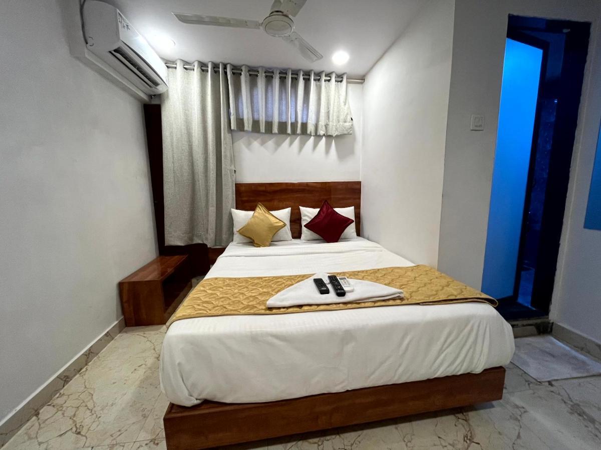 Hotel Delmond Prime- Near Nesco Мумбай Екстериор снимка