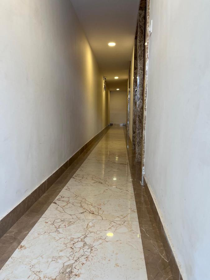 Hotel Delmond Prime- Near Nesco Мумбай Екстериор снимка